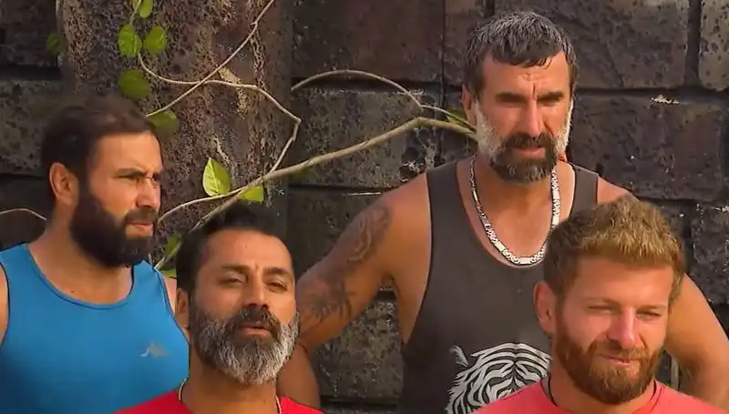 Survivor'da Şok Gelişme: Kaderin Cilvesi Birleşimden Yana Değil!