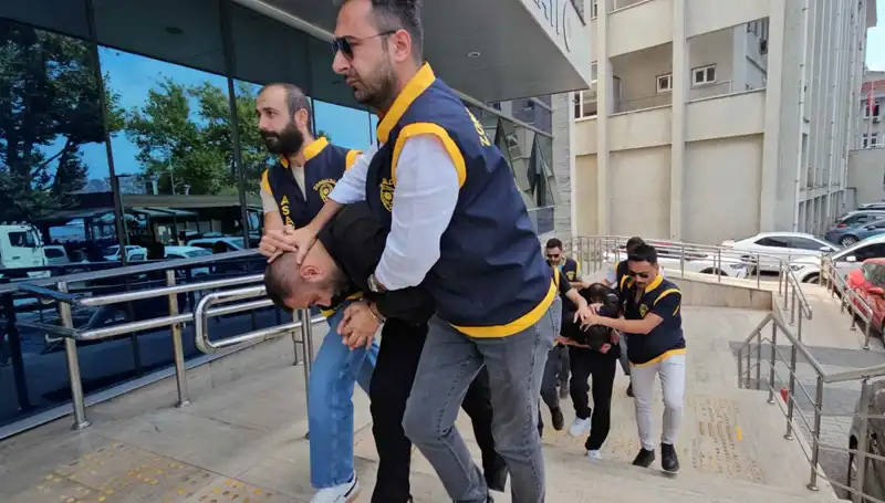 FETÖ Yalanıyla Milyonluk Vurgun: İşte Gözaltına Alınanlar!