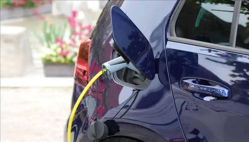 Tesla'yı Geride Bırakan Araç: 1500 Kilometre Menzil ile Yeni Dönem