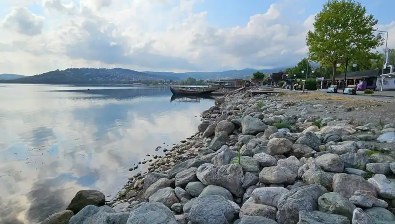Sapanca Gölü'nde Su Seviyesindeki Düşüş, Tarım ve Ekosistemi Tehdit Ediyor